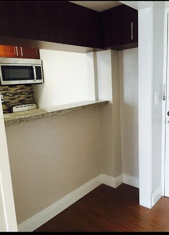 6484 Indian Creek Dr 315, Miami Beach, FL 33141