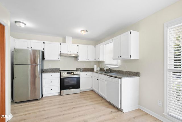 6108 New Market Way, Raleigh, NC 27609