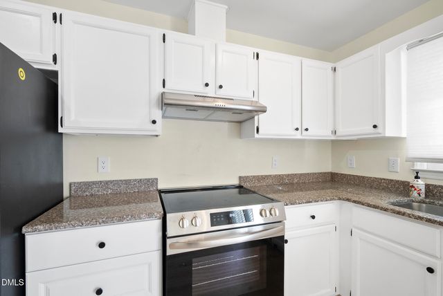 6108 New Market Way, Raleigh, NC 27609