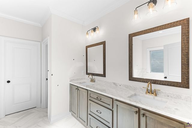 106 Pridgen Pass, Perry, GA 31069