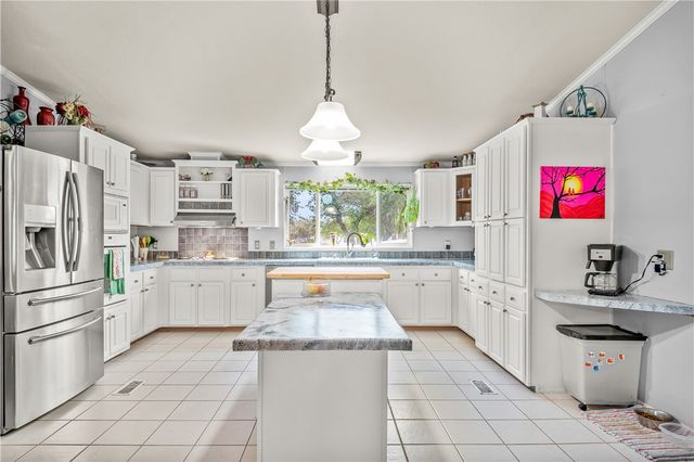 2502 Mundine, Aransas Pass, TX 78336