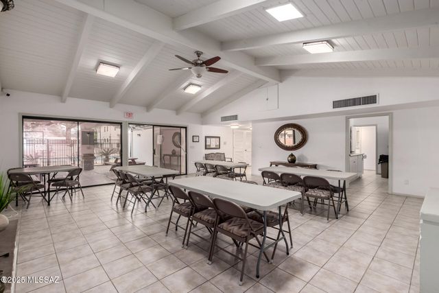 1330 S Avenida Polar Apt E12, Tucson, AZ 85710