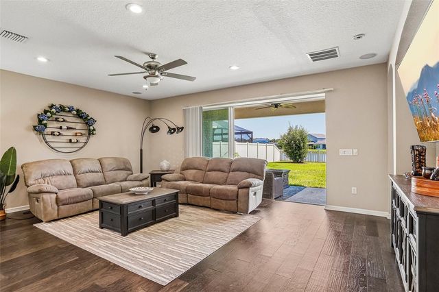 17628 BRIGHT WHEAT DRIVE, Lithia, FL 33547