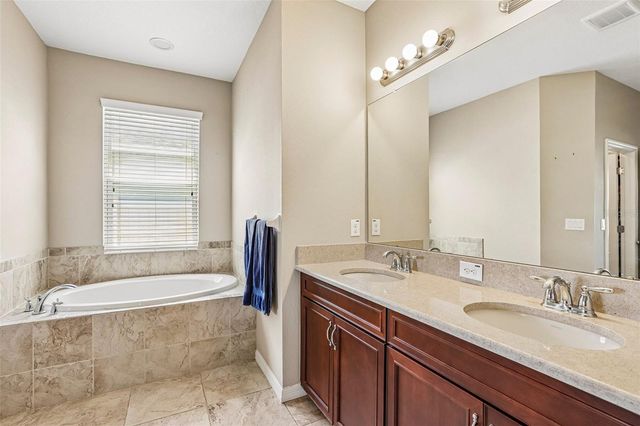 17628 BRIGHT WHEAT DRIVE, Lithia, FL 33547
