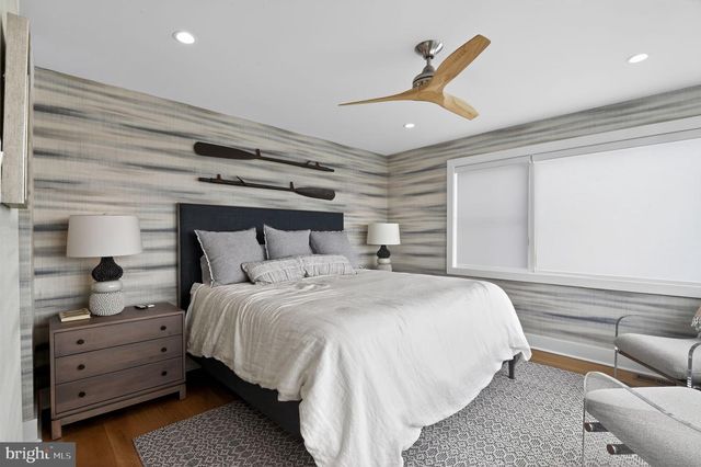 923 STONE HARBOR BLVD W, Stone Harbor, NJ 08247