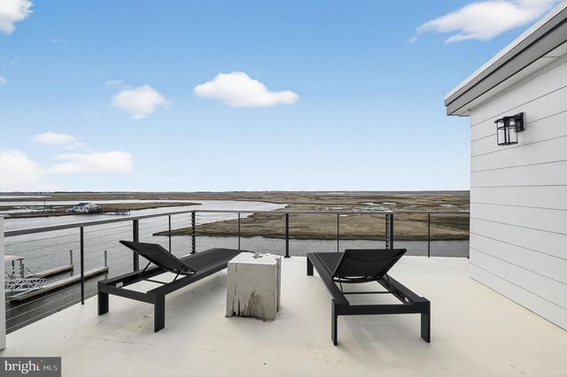 923 STONE HARBOR BLVD W, Stone Harbor, NJ 08247