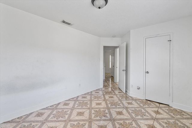 1410 Hade Falls Lane, Houston, TX 77073