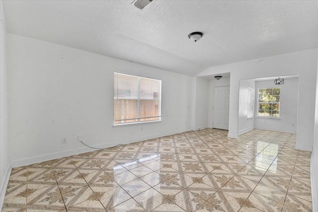 1410 Hade Falls Lane, Houston, TX 77073