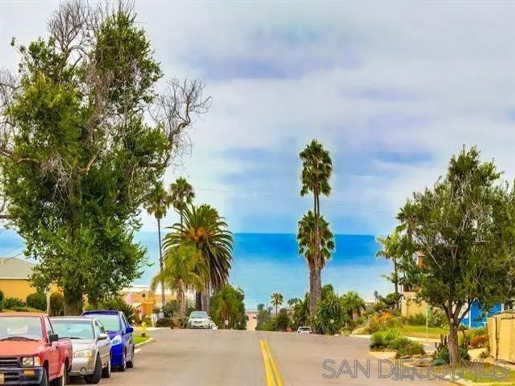 4450 Coronado Ave, San Diego, CA 92107