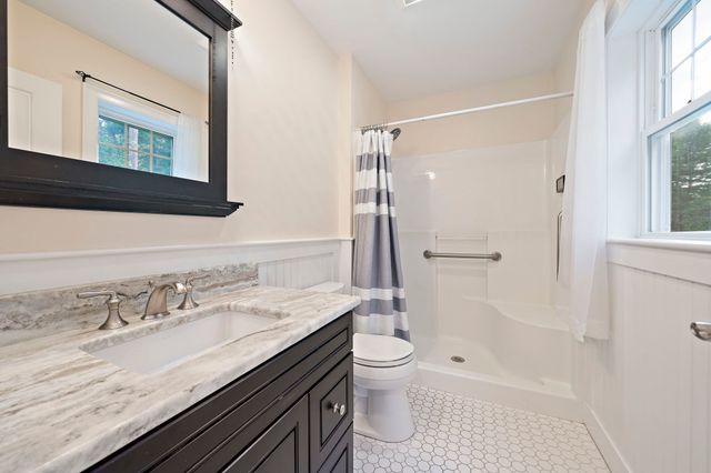 10 Split Rail Lane, Halifax, MA 02338