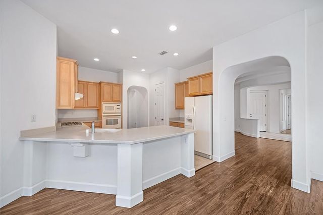 1700 Charm Way, Sacramento, CA 95835