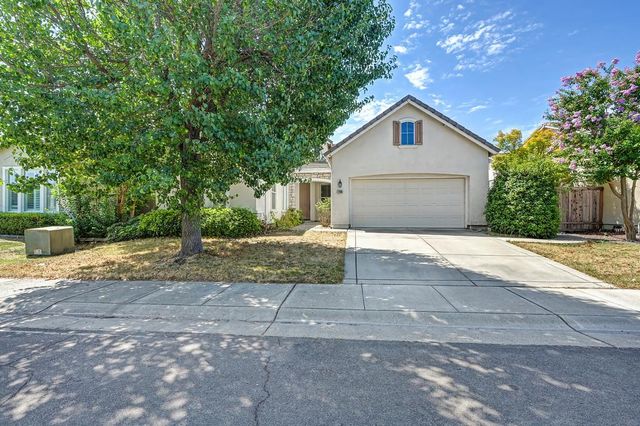 1700 Charm Way, Sacramento, CA 95835