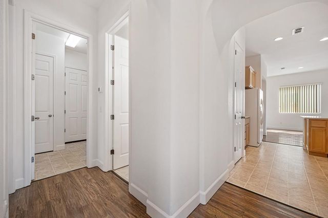 1700 Charm Way, Sacramento, CA 95835