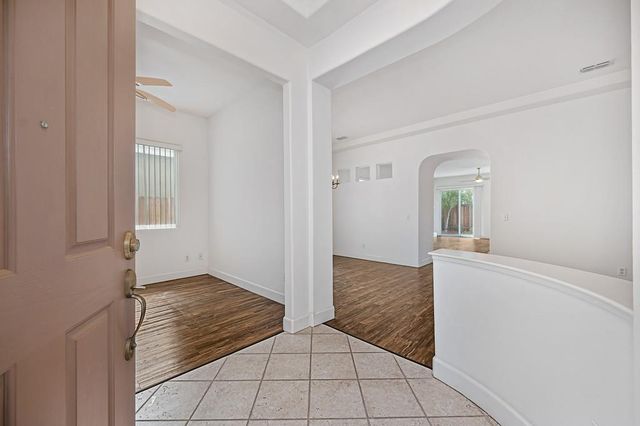 1700 Charm Way, Sacramento, CA 95835