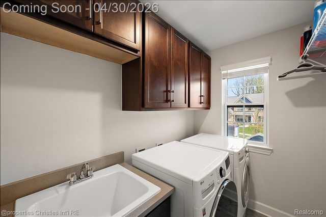 23971 Presidio Lane, Novi, MI 48374
