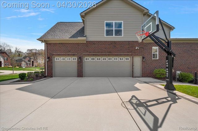 23971 Presidio Lane, Novi, MI 48374