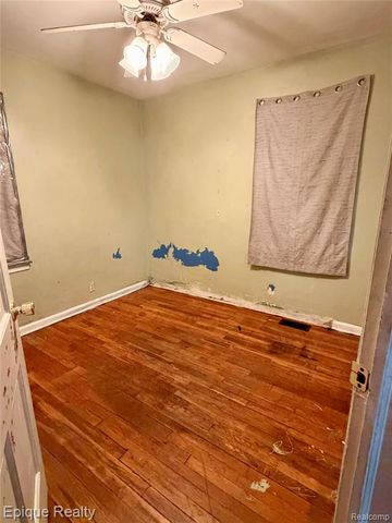 4409 Pengelly Road, Flint, MI 48507