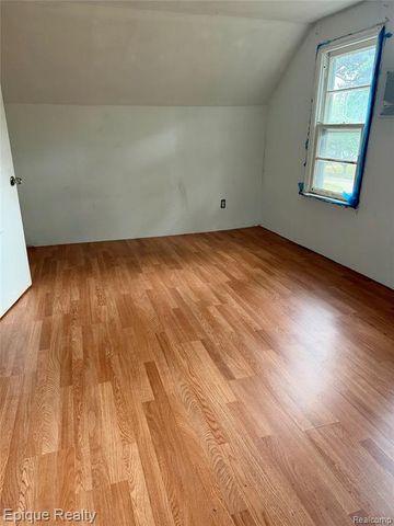 4409 Pengelly Road, Flint, MI 48507