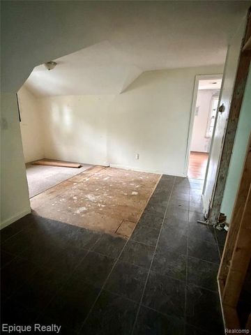 4409 Pengelly Road, Flint, MI 48507