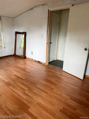 4409 Pengelly Road, Flint, MI 48507