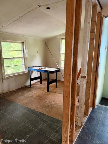 4409 Pengelly Road, Flint, MI 48507