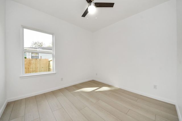 1815 Thompson Street, La Marque, TX 77568