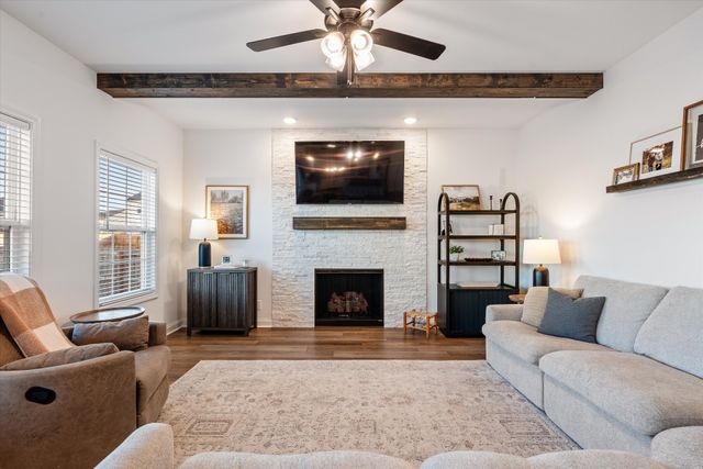 2047 Ireland Way, Clarksville, TN 37042