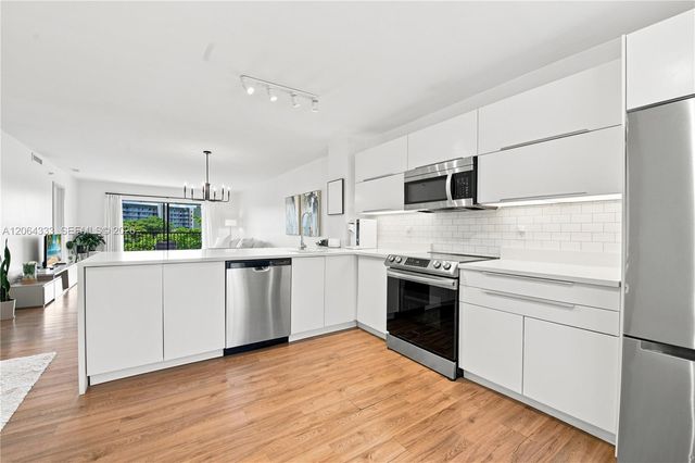 2240 N Cypress Bend Drive 505, Pompano Beach, FL 33069