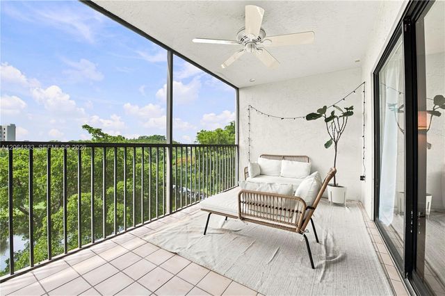 2240 N Cypress Bend Drive 505, Pompano Beach, FL 33069