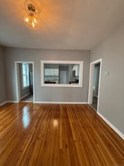 266 Wells Street, Bridgeport, CT 06606