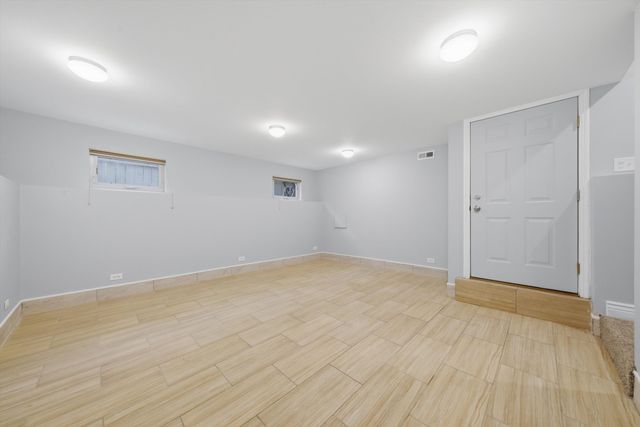 4545 N Lawndale Avenue, Chicago, IL 60625