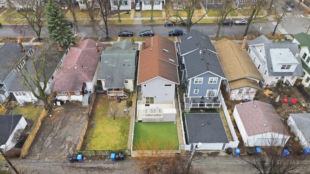 4545 N Lawndale Avenue, Chicago, IL 60625