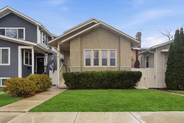 4545 N Lawndale Avenue, Chicago, IL 60625