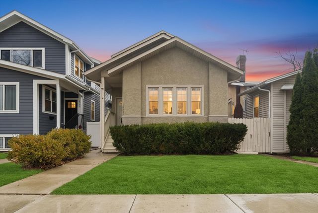 4545 N Lawndale Avenue, Chicago, IL 60625