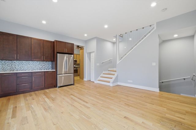 4545 N Lawndale Avenue, Chicago, IL 60625