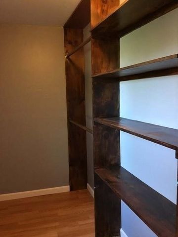 18 Lawrence St, Brockton, MA 02301