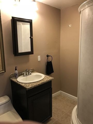 18 Lawrence St, Brockton, MA 02301