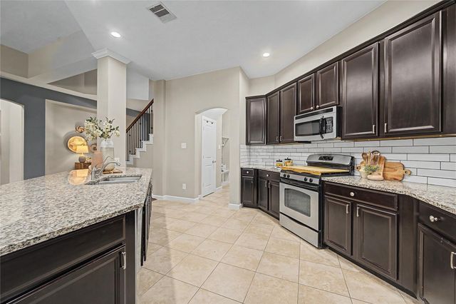 31525 Ember Trail Lane, Spring, TX 77386