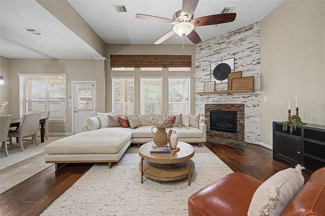 31525 Ember Trail Lane, Spring, TX 77386