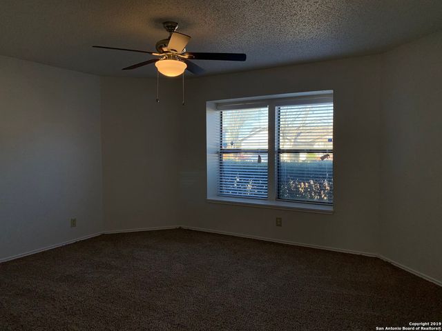 7534 LONGING TRAIL, San Antonio, TX 78244