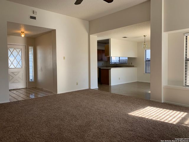 7534 LONGING TRAIL, San Antonio, TX 78244