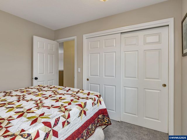 1250 Horizon Ridge Ct NE, Keizer, OR 97303