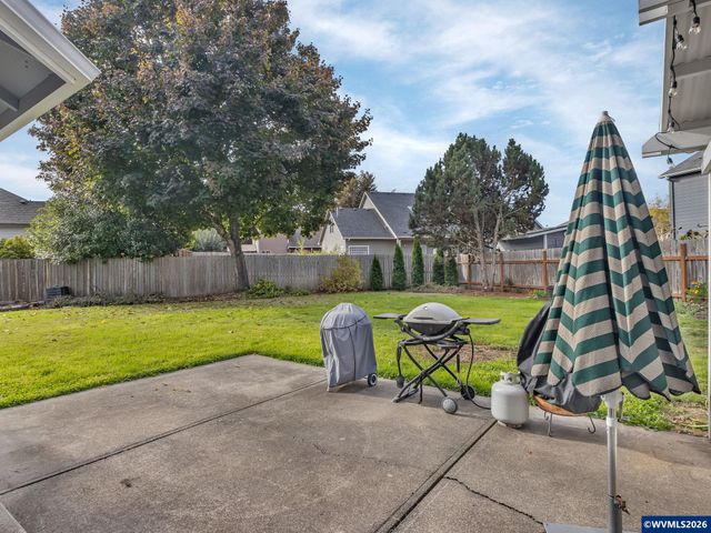 1250 Horizon Ridge Ct NE, Keizer, OR 97303