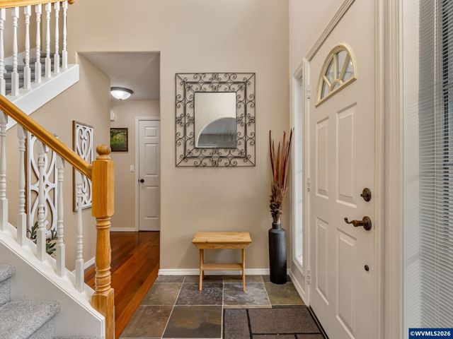 1250 Horizon Ridge Ct NE, Keizer, OR 97303