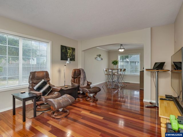 1250 Horizon Ridge Ct NE, Keizer, OR 97303