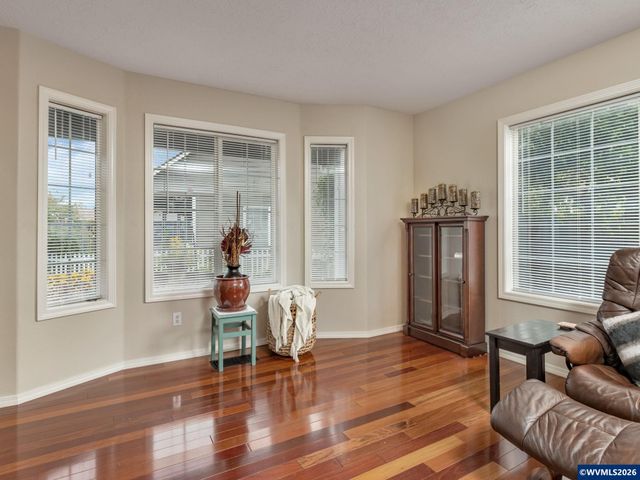 1250 Horizon Ridge Ct NE, Keizer, OR 97303