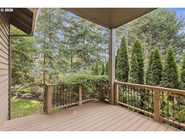 11498 Se Painted Hills Ct, Happy Valley, OR 97086