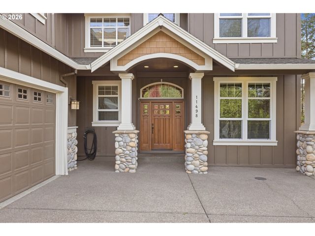 11498 Se Painted Hills Ct, Happy Valley, OR 97086
