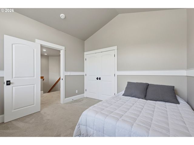 11498 Se Painted Hills Ct, Happy Valley, OR 97086