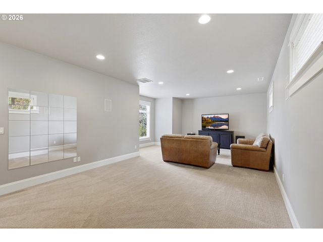 11498 Se Painted Hills Ct, Happy Valley, OR 97086